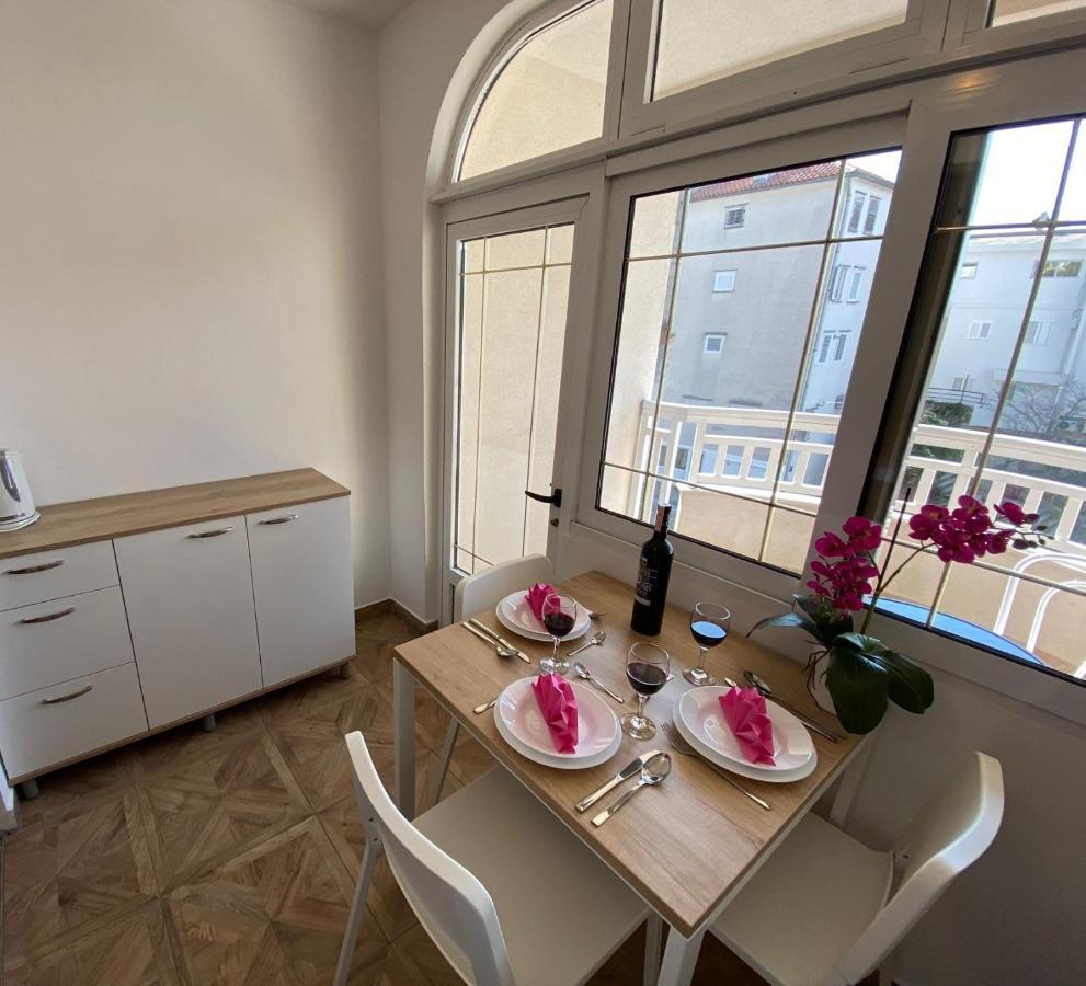 מאקרסקה Apartments Kovac מראה חיצוני תמונה