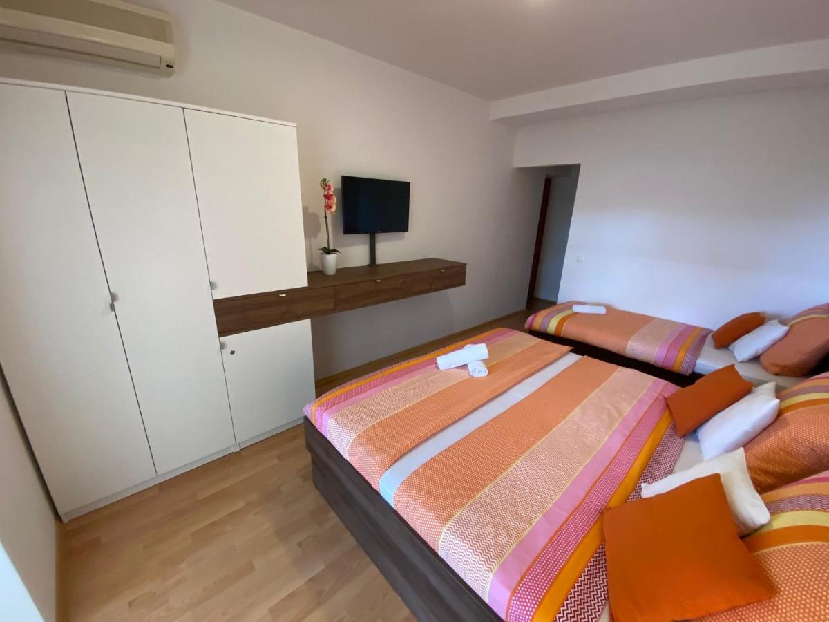 מאקרסקה Apartments Kovac מראה חיצוני תמונה