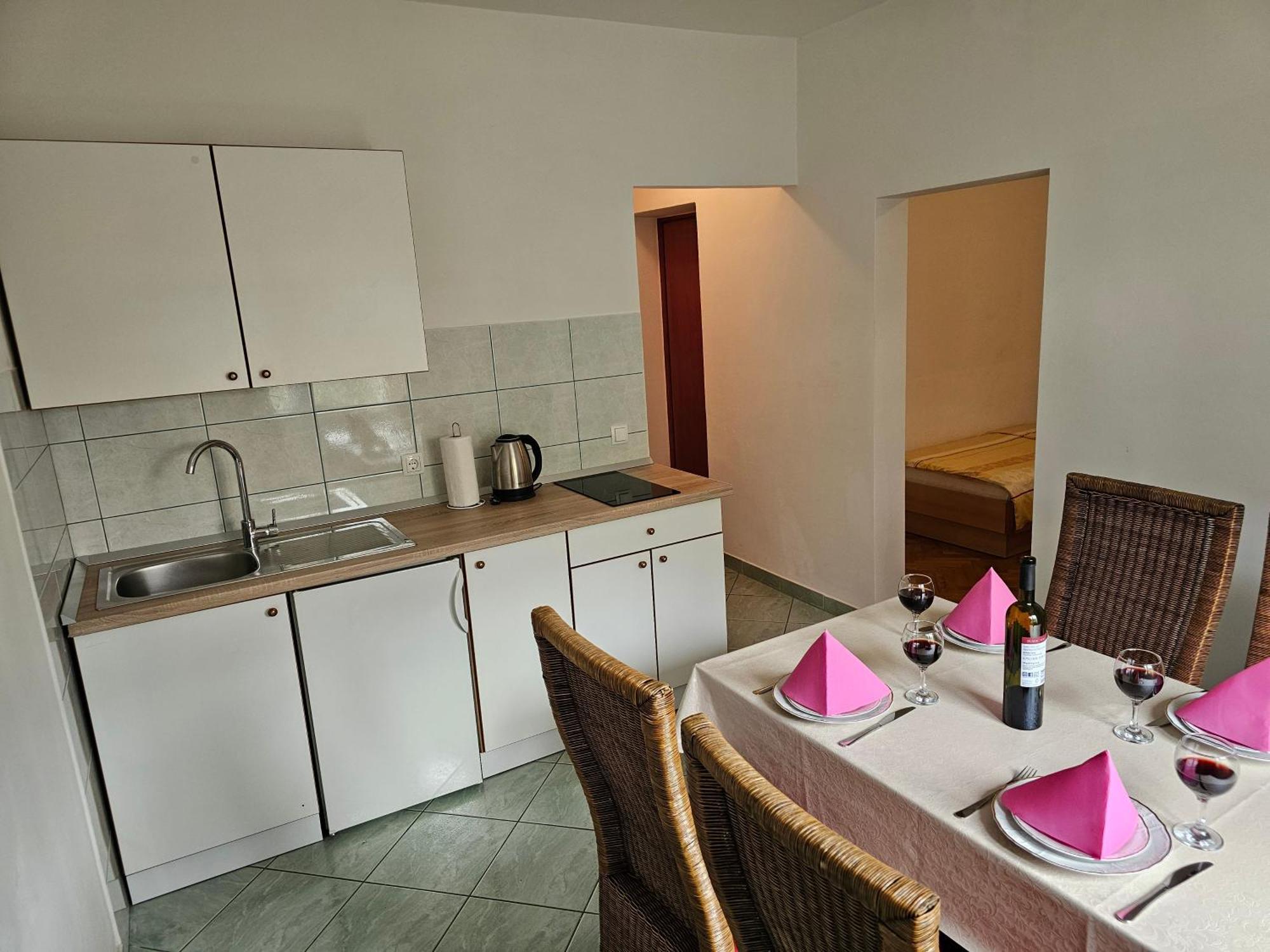 מאקרסקה Apartments Kovac חדר תמונה